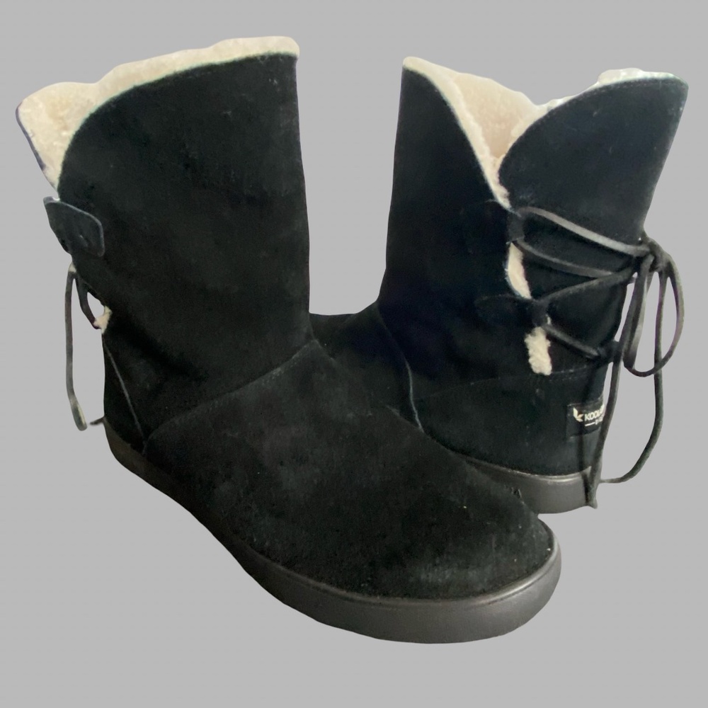 Koolaburra by Ugg Womens Black Suede Shazi Short Leather Lace Boot- Sz- 8